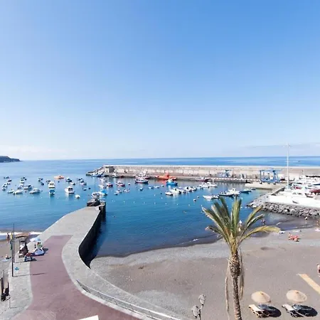 1 - Two Bed Penthouse * Playa de San Juan (Tenerife)